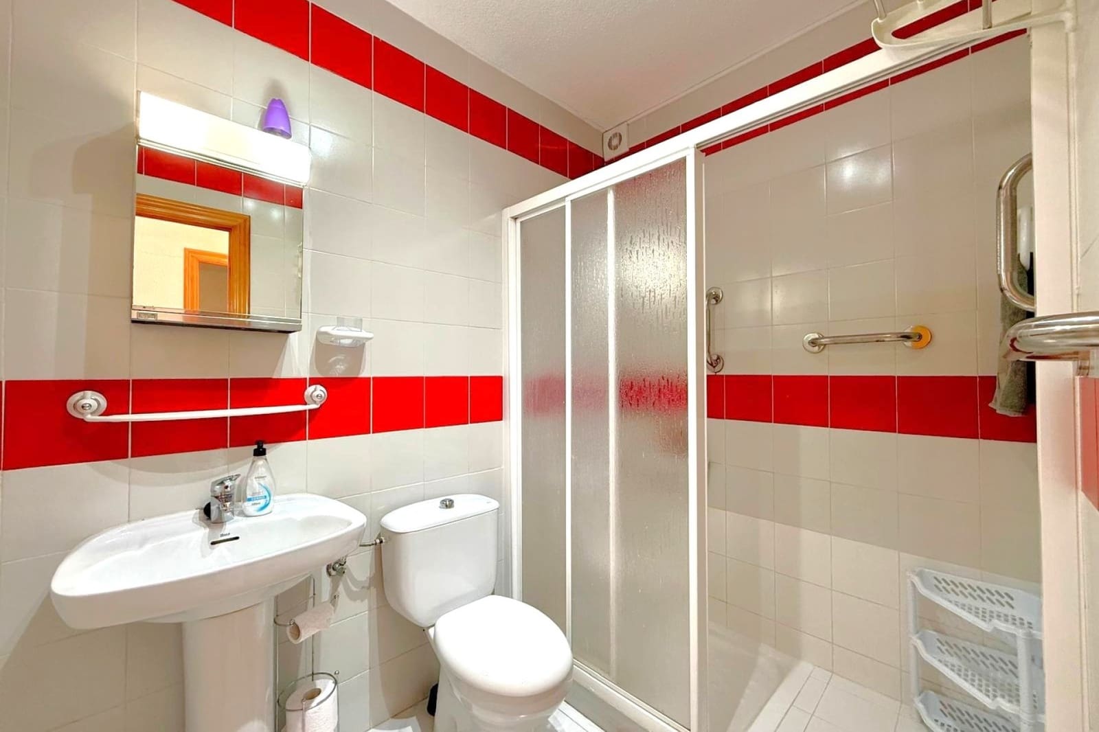 2 soveværelse Byhus til salg i Villamartin med swimmingpool - € 199.000 (Ref: 9532157)