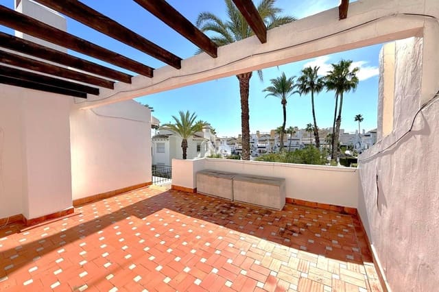 2 soveværelse Byhus til salg i Villamartin, Orihuela med swimmingpool - € 199.000 (Ref: 9532157)