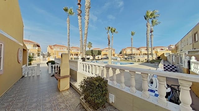 2 soveværelse Byhus til salg i Cabo Roig, Orihuela med swimmingpool garage - € 225.000 (Ref: 9539010)