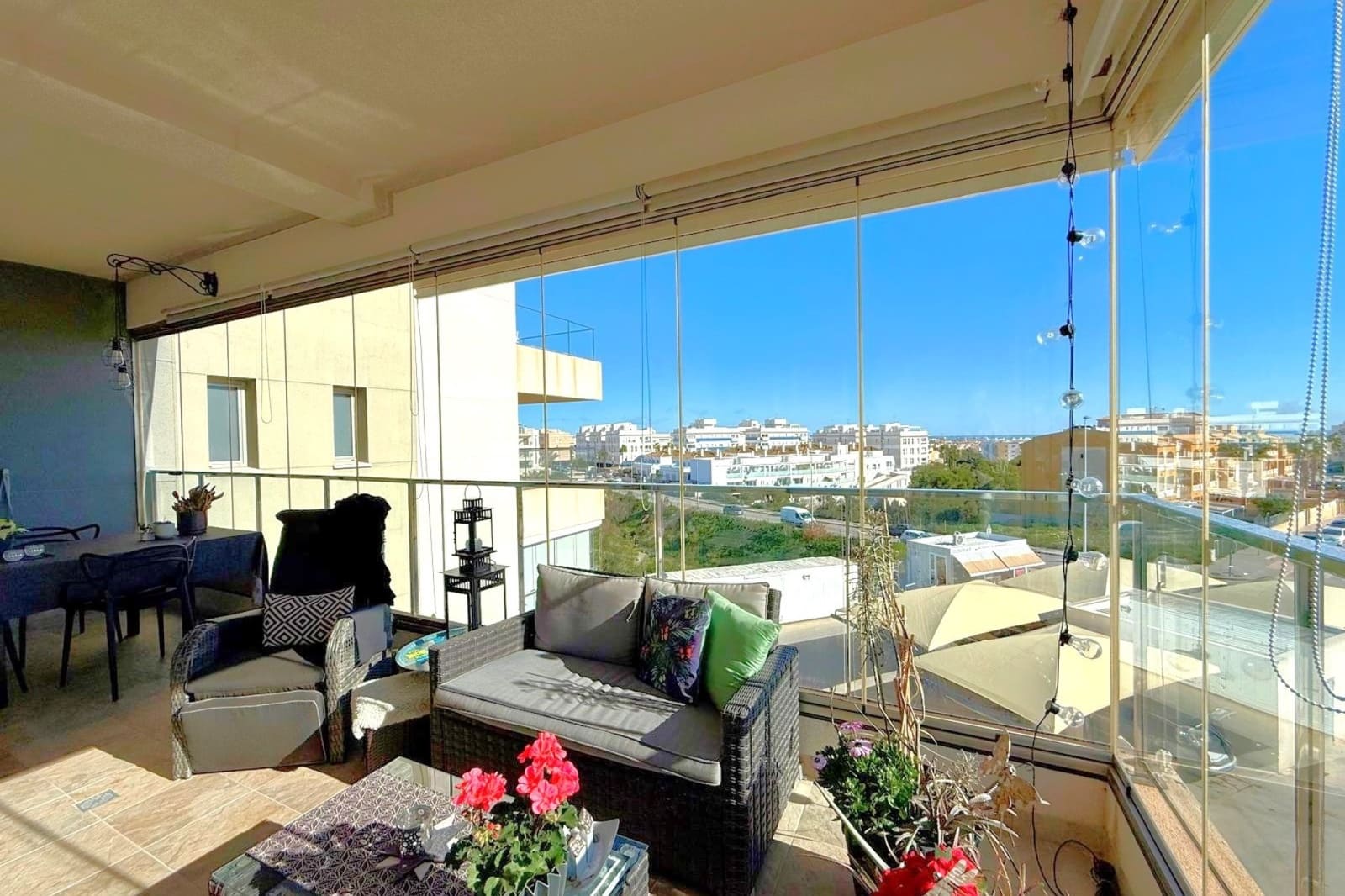 2 makuuhuone Huoneisto myytävänä paikassa Los Dolses mukana uima-altaan 
autotalli - 189 000 € (Ref: 9539512)