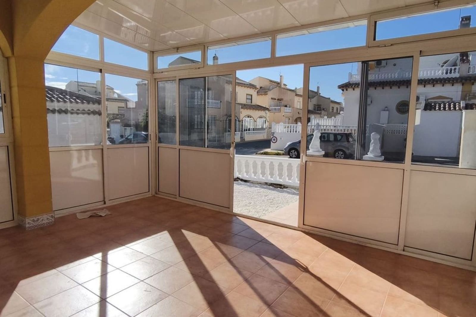 3 soveværelse Byhus til salg i Orihuela Costa med swimmingpool garage - € 210.000 (Ref: 9539718)