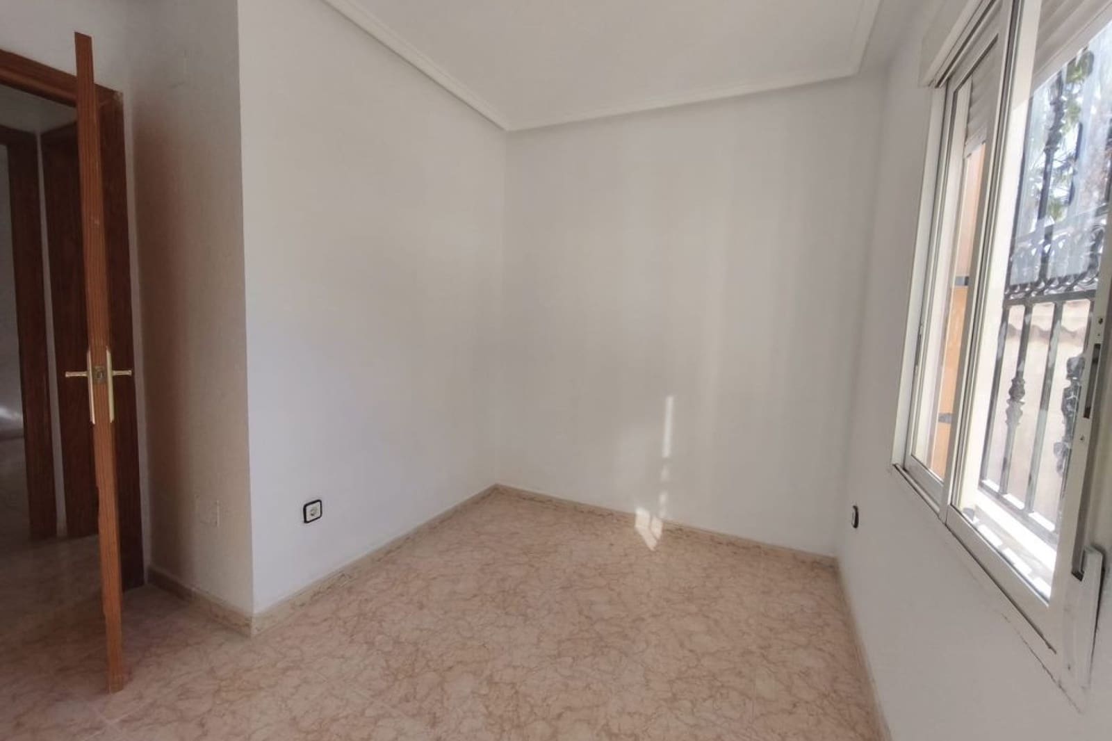 3 soveværelse Byhus til salg i Orihuela Costa med swimmingpool garage - € 210.000 (Ref: 9539718)