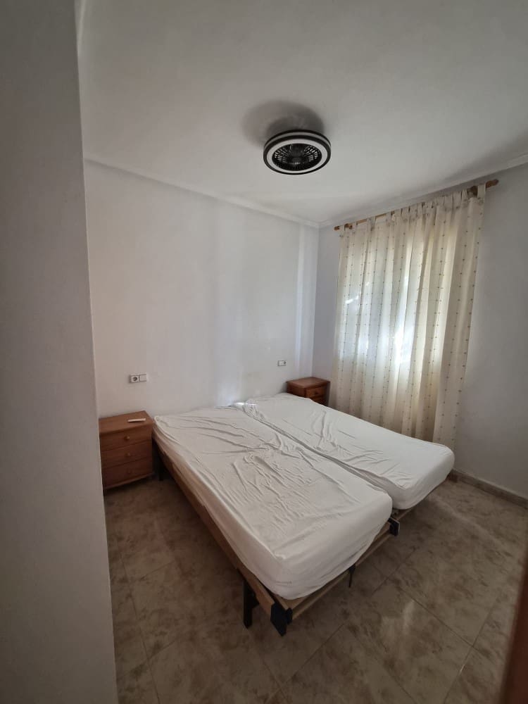 5 bedroom Townhouse for sale in Playa Flamenca with pool garage - € 278,000 (Ref: 9545930)