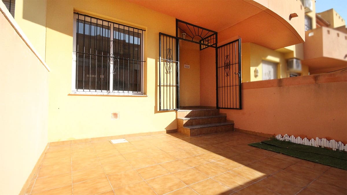 3 camera da letto Casa in vendita in Cabo Roig con piscina - 249.950 € (Rif: 9548614)