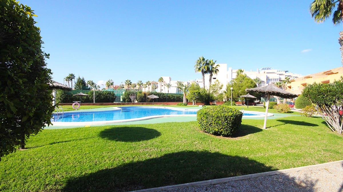 3 bedroom Townhouse for sale in Cabo Roig with pool - € 229,950 (Ref: 9548614)