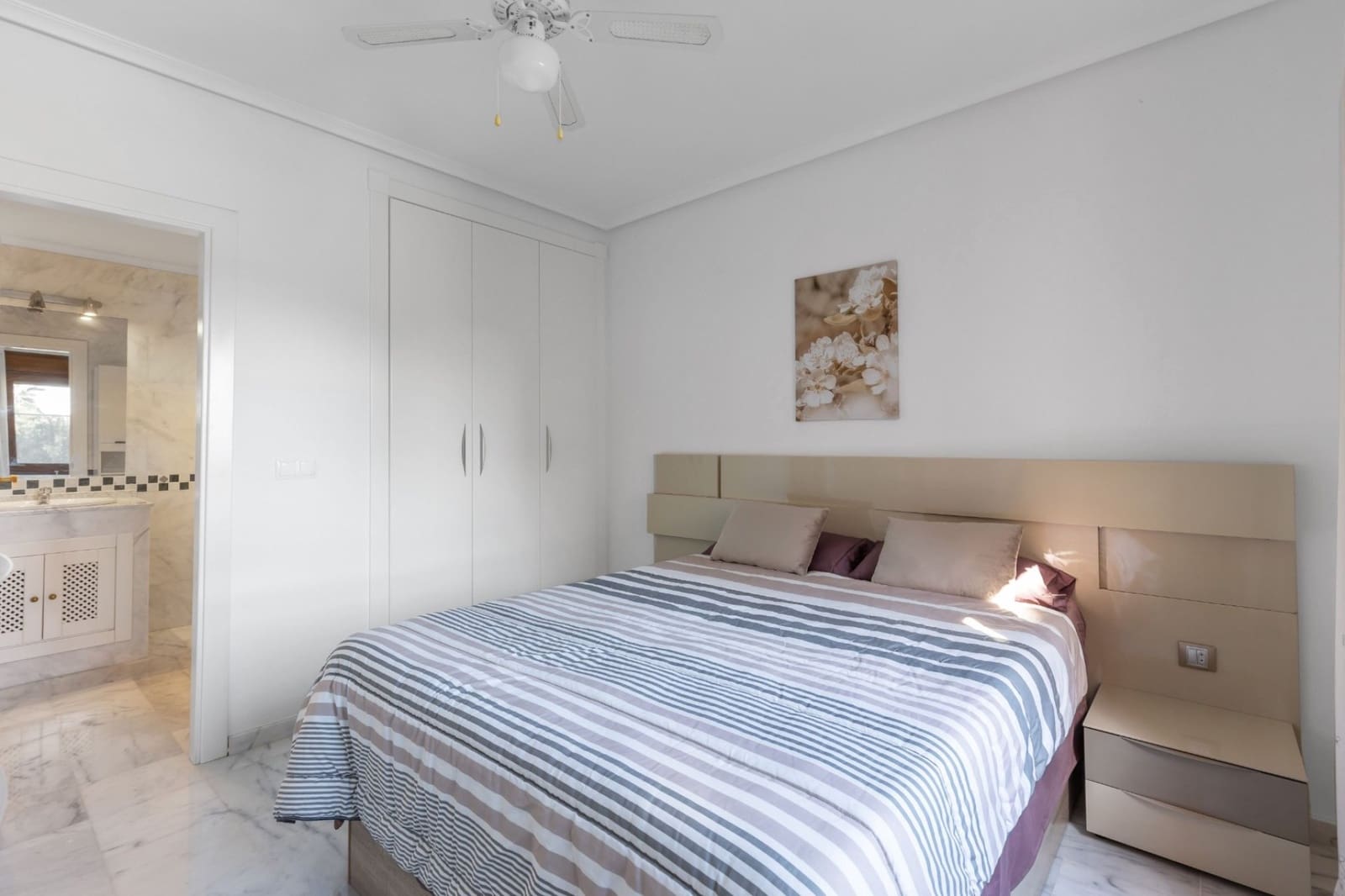 2 bedroom Apartment for sale in Villamartin with pool garage - € 179,000 (Ref: 9548805)