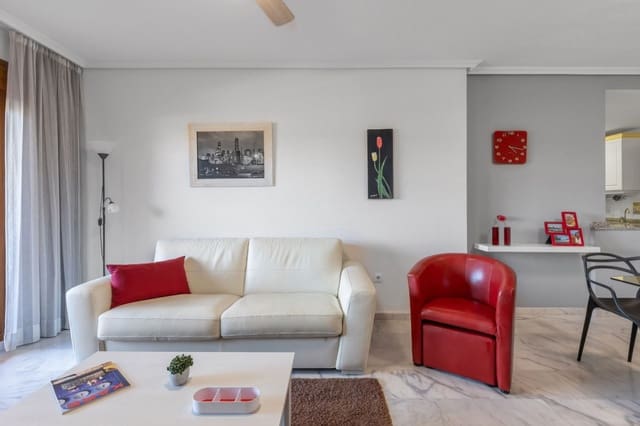 2 soverom Leilighet til salgs i Villamartin, Orihuela med svømmebasseng garasje - € 179 000 (Ref: 9548805)