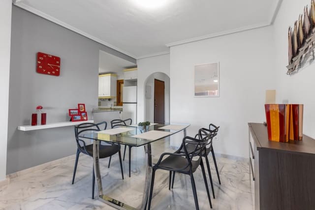 2 soverom Leilighet til salgs i Villamartin, Orihuela med svømmebasseng garasje - € 179 000 (Ref: 9548805)