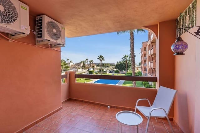 2 soverom Leilighet til salgs i Villamartin, Orihuela med svømmebasseng garasje - € 179 000 (Ref: 9548805)