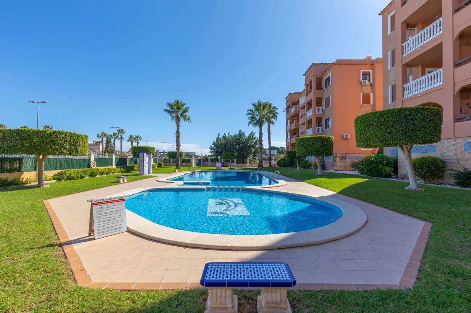 2 bedroom Apartment for sale in Villamartin with pool garage - € 179,000 (Ref: 9548805)