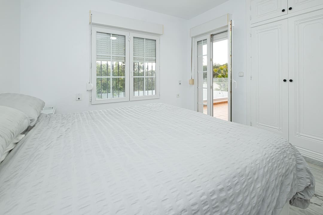 3 bedroom Villa for sale in Las Ramblas Golf with pool garage - € 465,000 (Ref: 9548997)