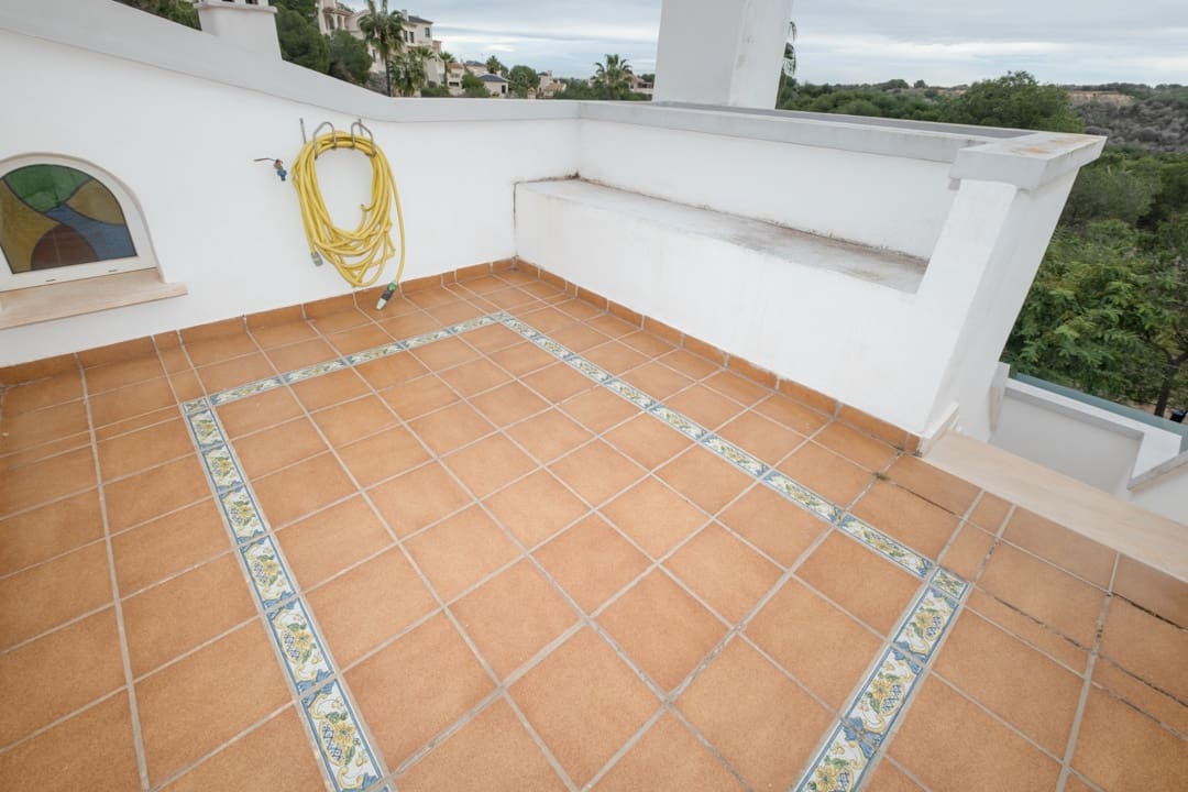 3 bedroom Villa for sale in Las Ramblas Golf with pool garage - € 465,000 (Ref: 9548997)