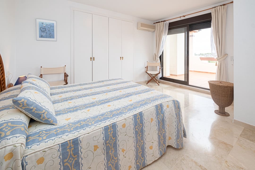 3 chambre Penthouse à vendre à Las Ramblas Golf avec piscine garage - 289 000 € (Ref: 9549803)