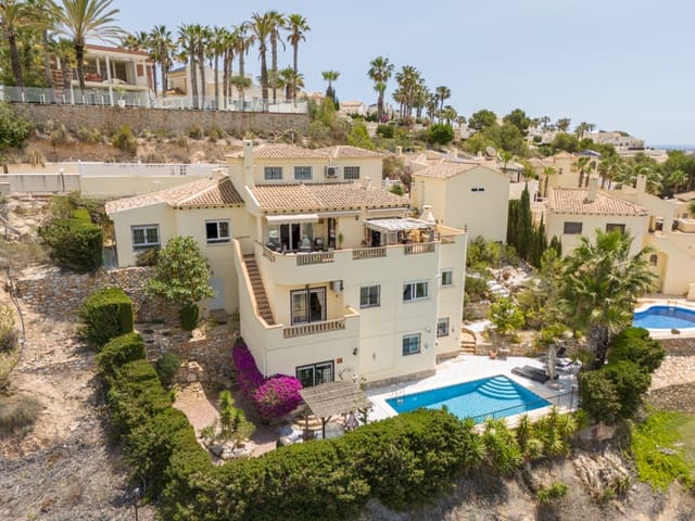 3 sypialnia Willa na sprzedaż w Las Ramblas Golf, Orihuela z basenem garażem - 635 000 € (Ref: 9549810)