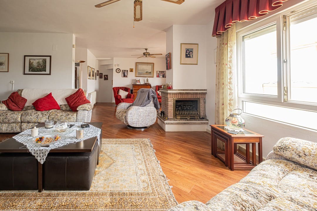 3 bedroom Villa for sale in Las Ramblas Golf with pool garage - € 635,000 (Ref: 9549810)