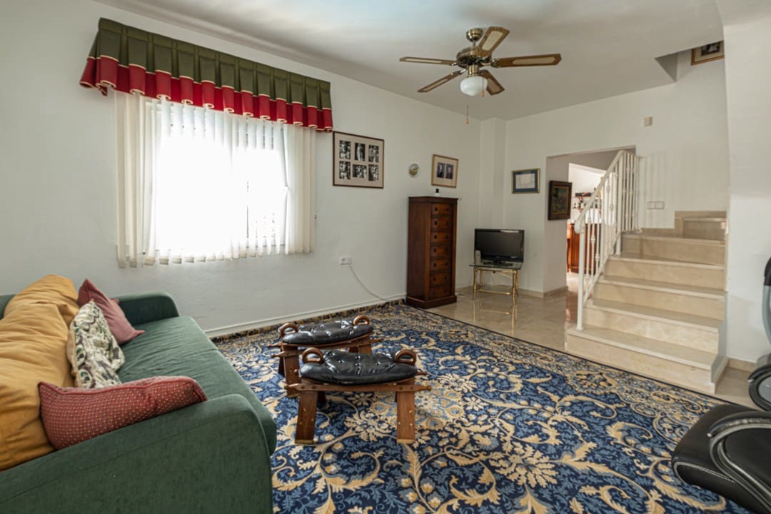 3 bedroom Villa for sale in Las Ramblas Golf with pool garage - € 635,000 (Ref: 9549810)