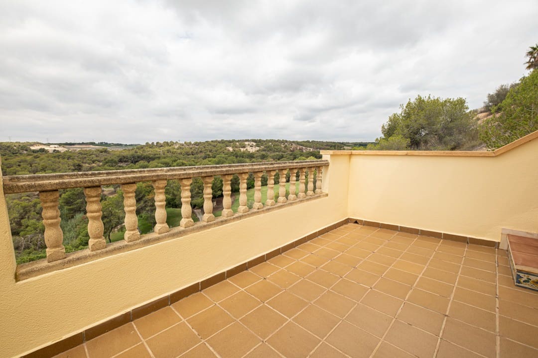 3 bedroom Villa for sale in Las Ramblas Golf with pool garage - € 635,000 (Ref: 9549810)