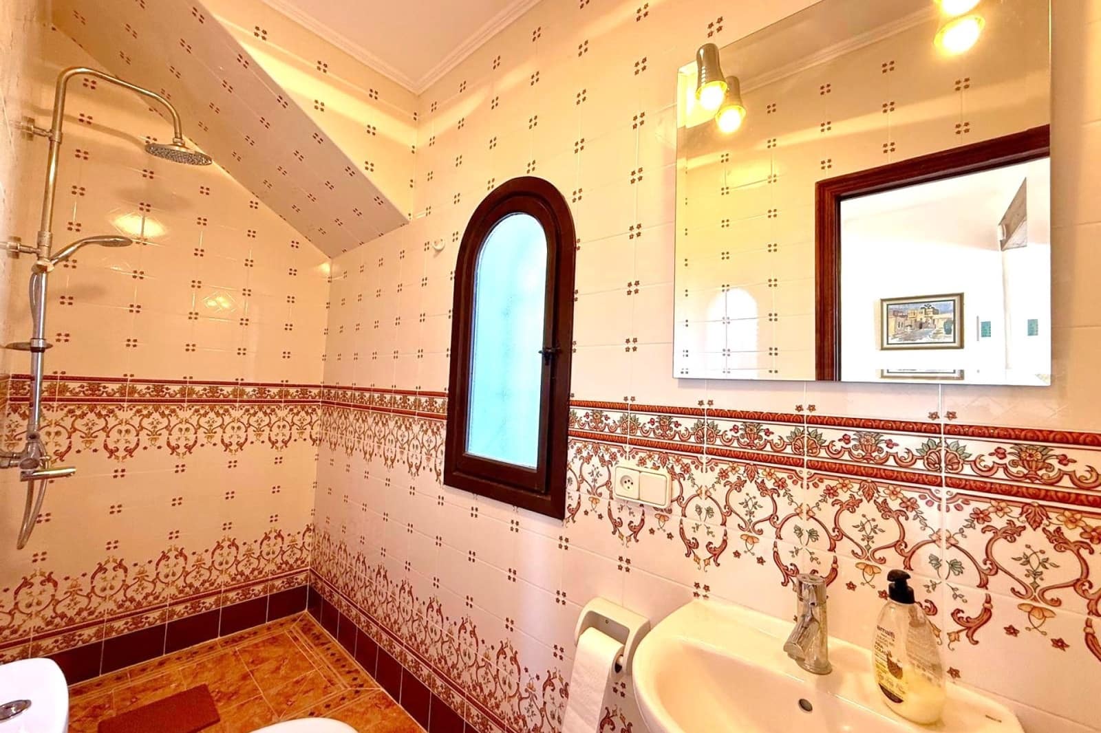 3 makuuhuone Huvila myytävänä paikassa Villamartin - 449 000 € (Ref: 9550355)