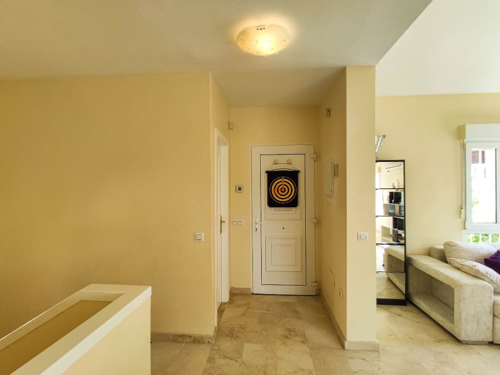 4 soveværelse Villa til salg i Las Ramblas Golf med garage - € 495.000 (Ref: 9559508)