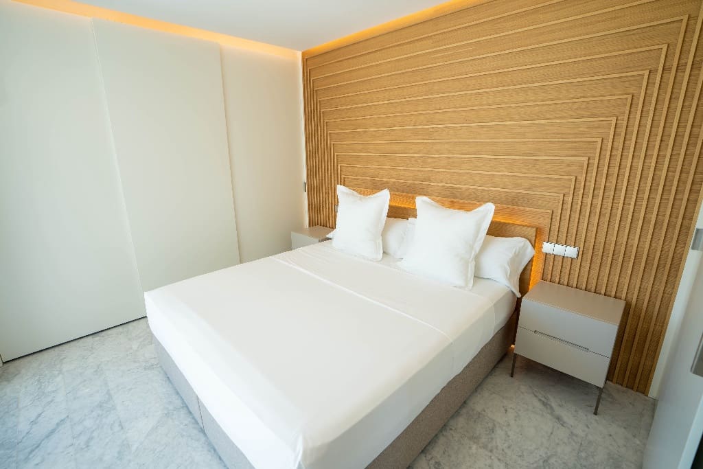 3 chambre Appartement à vendre à Las Colinas Golf avec piscine garage - 960 000 € (Ref: 9559520)