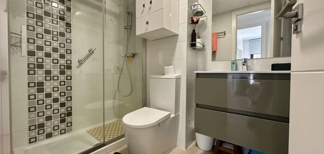 3 soverom Leilighet til salgs i Punta Prima, Torrevieja med svømmebasseng - € 295 000 (Ref: 9559531)