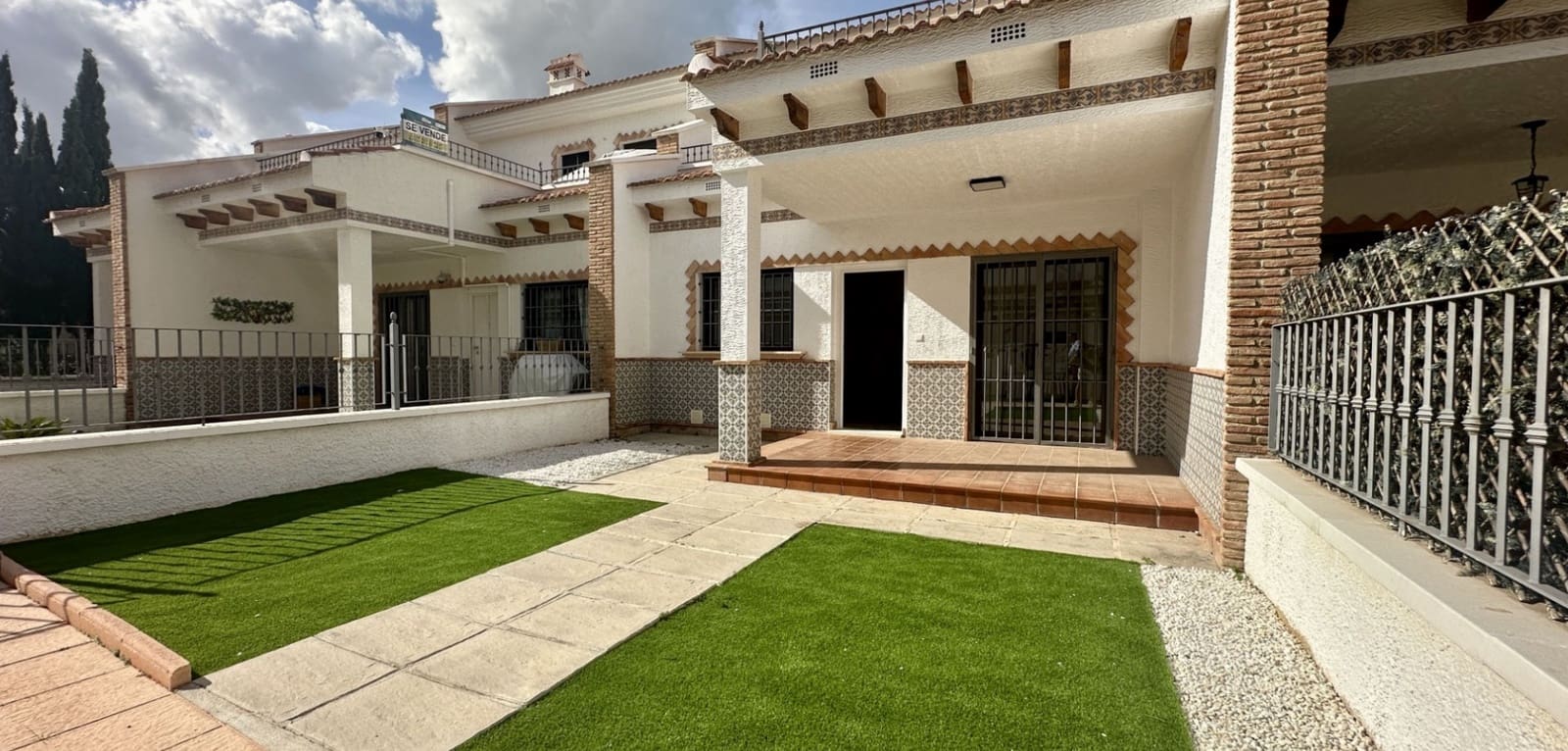3 Zimmer Haus zu verkaufen in San Miguel de Salinas mit Pool Garage - 229.000 € (Ref: 9559546)