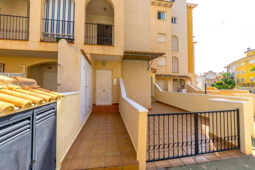 2 bedroom Apartment for sale in Dehesa de Campoamor with pool - € 185,000 (Ref: 9559575)