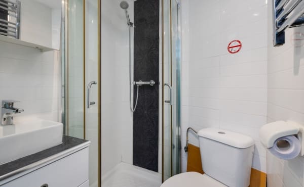 3 makuuhuone Huoneisto myytävänä paikassa Playa Flamenca mukana uima-altaan - 169 000 € (Ref: 9559680)