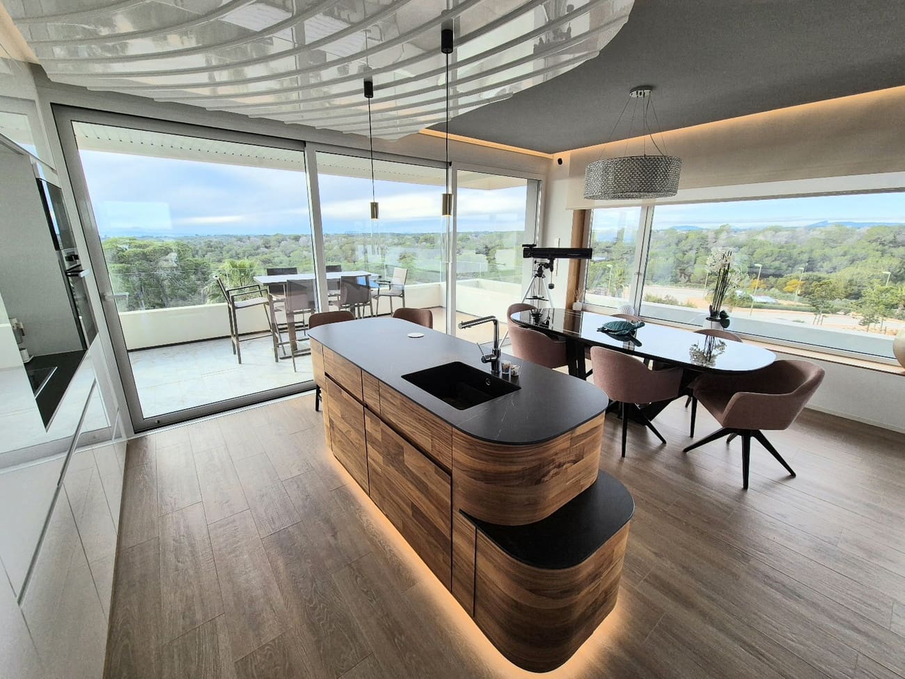 3 chambre Appartement à vendre à Las Colinas Golf avec piscine garage - 829 000 € (Ref: 9559683)