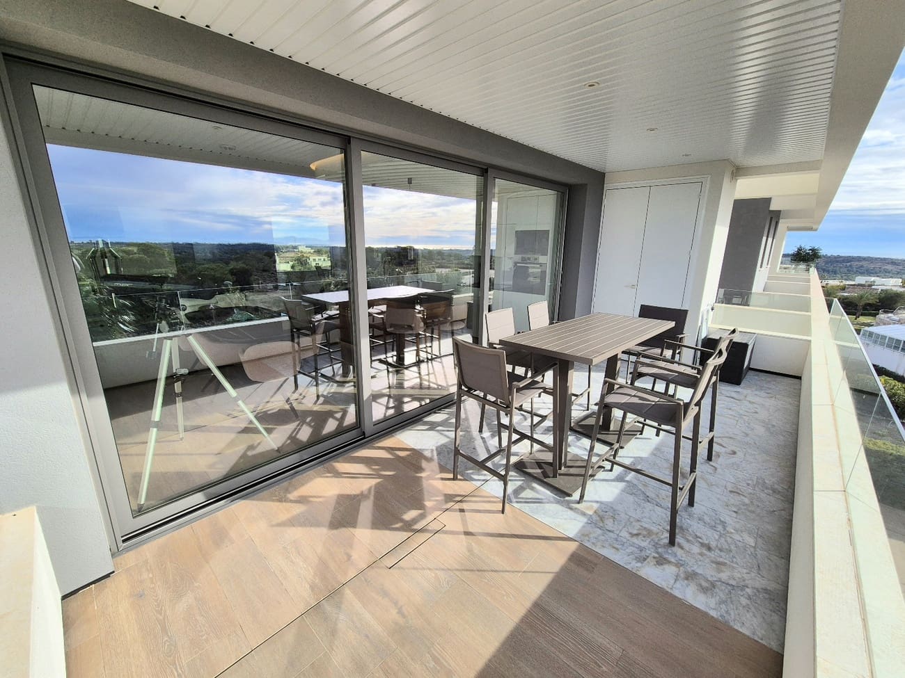 3 chambre Appartement à vendre à Las Colinas Golf avec piscine garage - 829 000 € (Ref: 9559683)