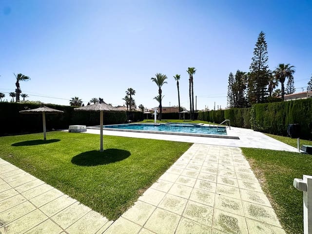 2 bedroom Apartment for sale in Playa Flamenca, Orihuela with pool - € 289,000 (Ref: 9559686)