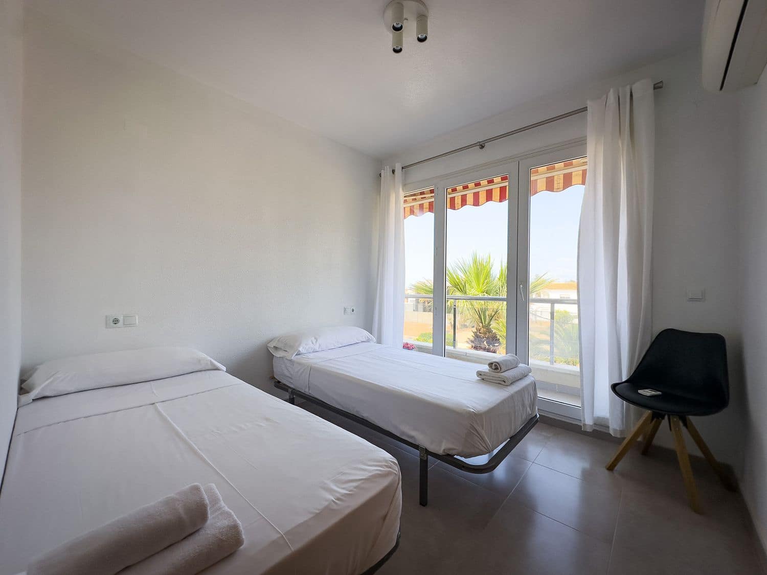 2 chambre Appartement à vendre à Playa Flamenca avec piscine - 289 000 € (Ref: 9559686)