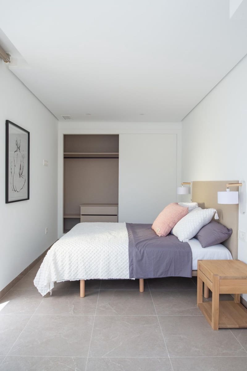 4 quarto Moradia para venda em Dehesa de Campoamor com piscina - 1 160 000 € (Ref: 9559692)