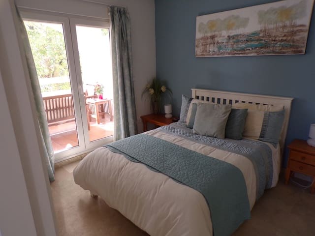 2 soverom Leilighet til salgs i Villamartin, Orihuela med svømmebasseng - € 179 995 (Ref: 9566480)