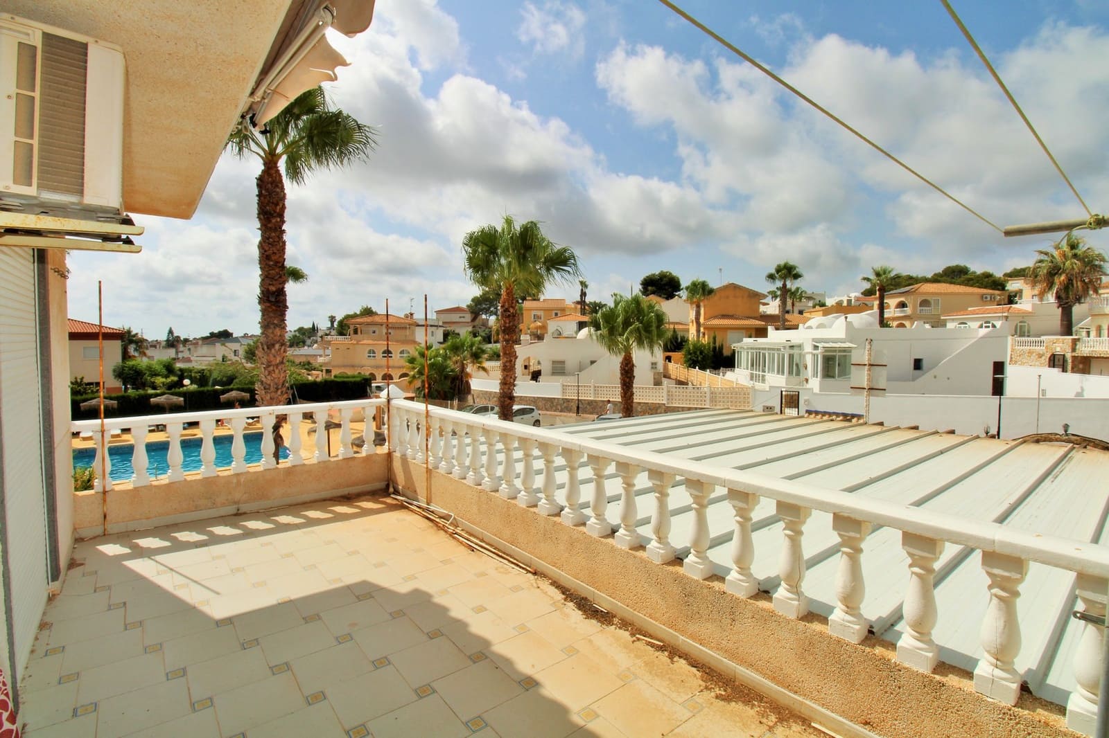 3 soverom Kommersiell til salgs i Villamartin - € 374 900 (Ref: 9569306)