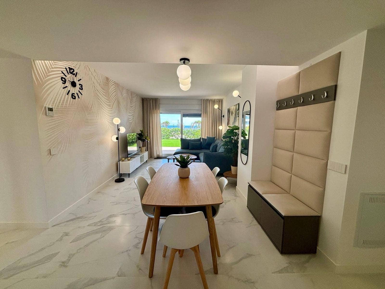 2 soverom Leilighet til salgs i Punta Prima med svømmebasseng garasje - € 435 000 (Ref: 9570122)