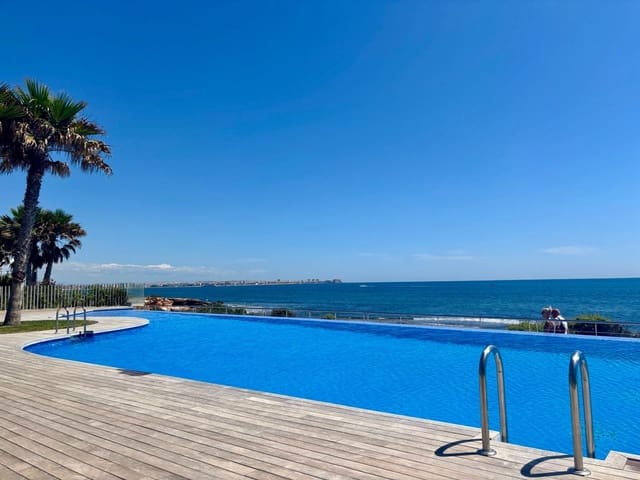 2 soverom Leilighet til salgs i Punta Prima, Torrevieja med svømmebasseng garasje - € 435 000 (Ref: 9570122)