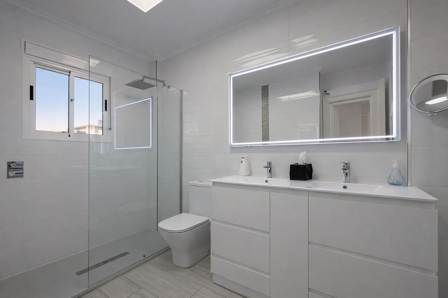 2 slaapkamer Huis te koop in La Zenia met zwembad garage - € 230.000 (Ref: 9588199)