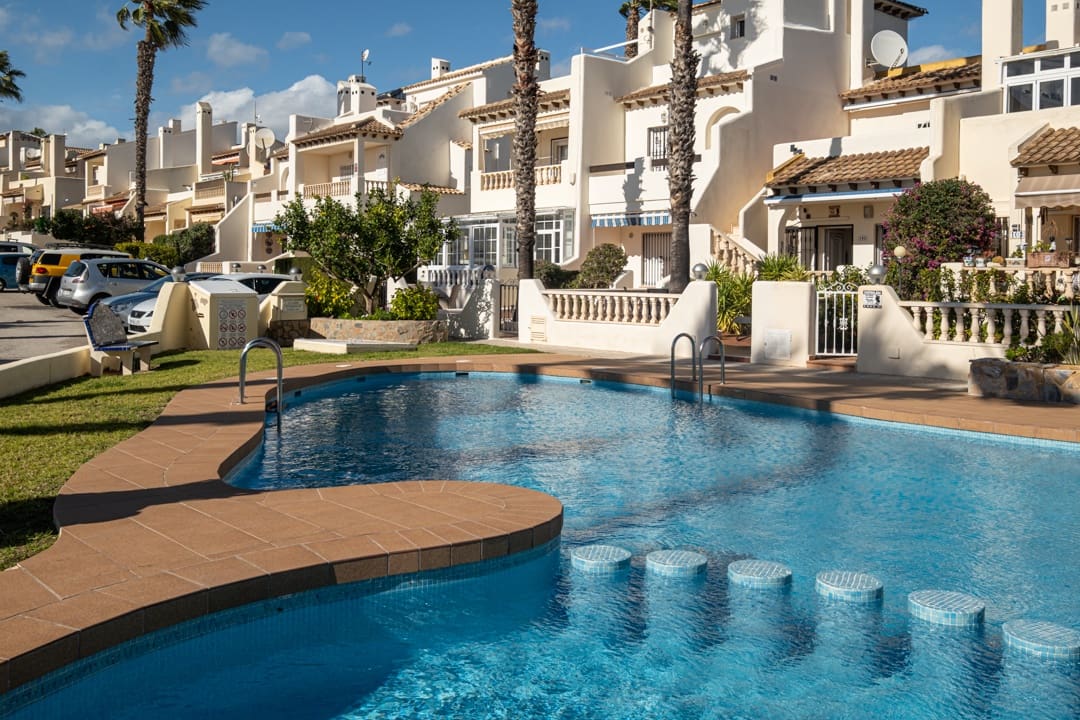 2 chambre Appartement à vendre à Las Ramblas Golf avec piscine garage - 209 000 € (Ref: 9592298)