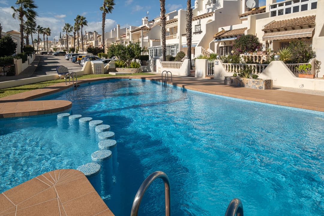 2 chambre Appartement à vendre à Las Ramblas Golf avec piscine garage - 209 000 € (Ref: 9592298)