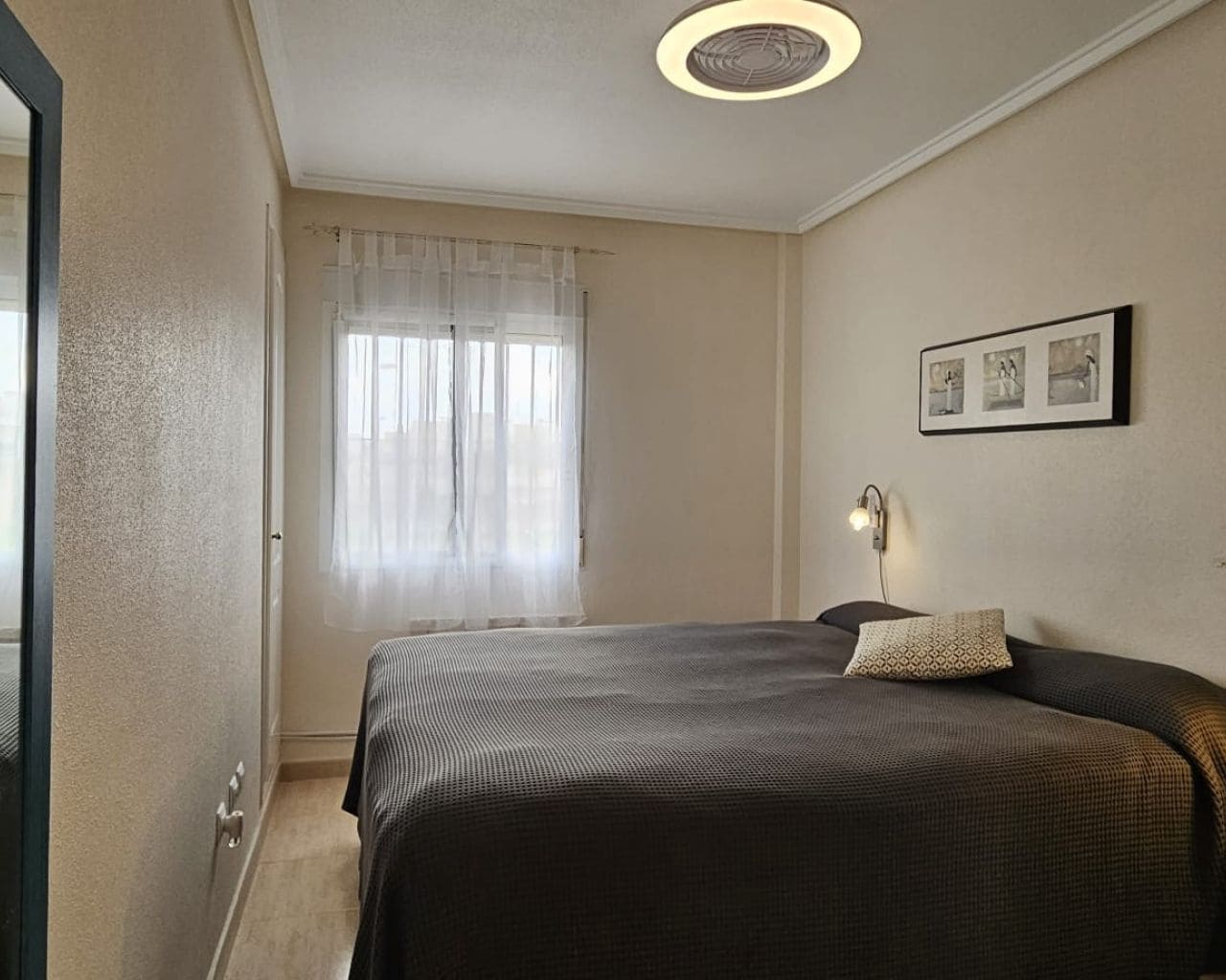 3 makuuhuone Omakotitalo myytävänä paikassa Los Dolses mukana uima-altaan 
autotalli - 259 900 € (Ref: 9606637)