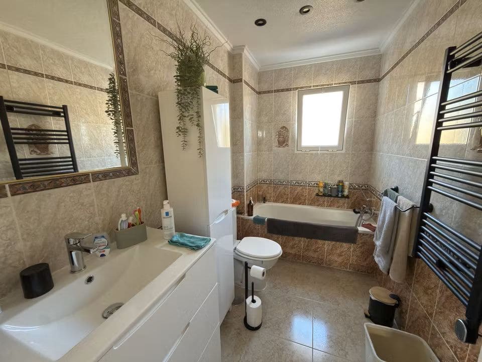 5 soveværelse Villa til salg i Villamartin med swimmingpool - € 399.000 (Ref: 9606638)