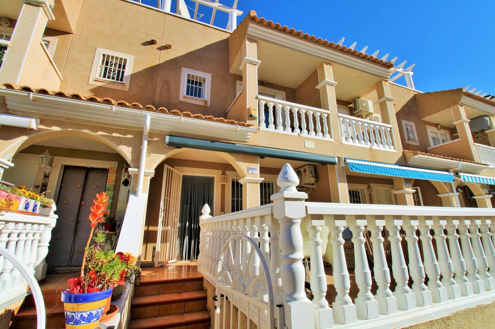 3 camera da letto Casa in vendita in Playa Flamenca - 234.900 € (Rif: 9628336)