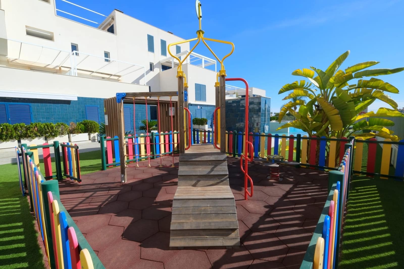 2 makuuhuone Huoneisto myytävänä paikassa Playa Flamenca mukana uima-altaan 
autotalli - 249 995 € (Ref: 9653064)