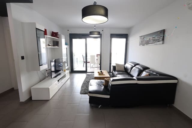 Apartamento de 2 habitaciones en La Zenia, Orihuela en venta con piscina garaje - 289.000 € (Ref: 9665700)