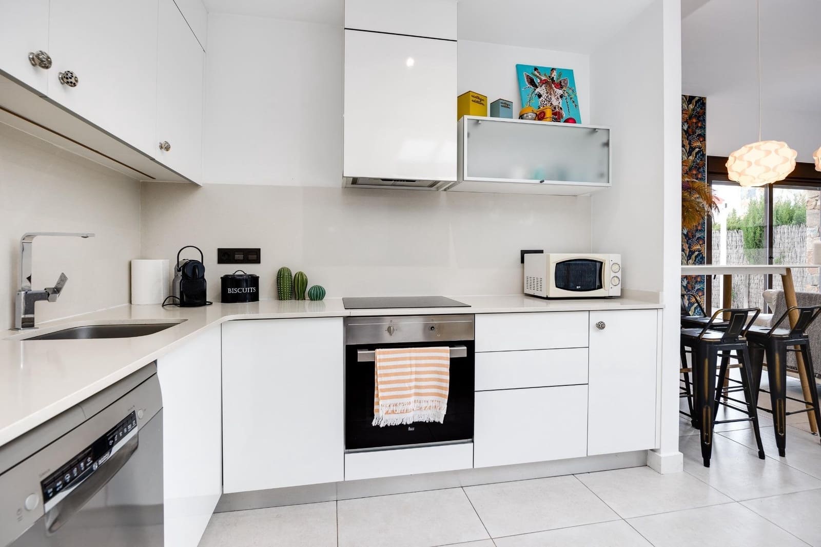 Chalet de 2 habitaciones en Orihuela Costa en venta con piscina garaje - 349.000 € (Ref: 9669264)