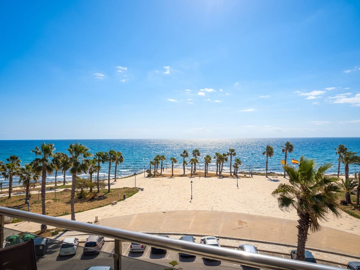 3 soverom Leilighet til salgs i Playa Flamenca med svømmebasseng garasje - € 450 000 (Ref: 9677932)
