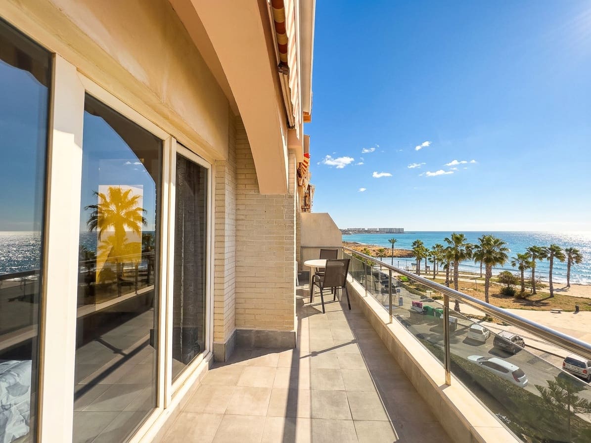 3 soverom Leilighet til salgs i Playa Flamenca med svømmebasseng garasje - € 450 000 (Ref: 9677932)