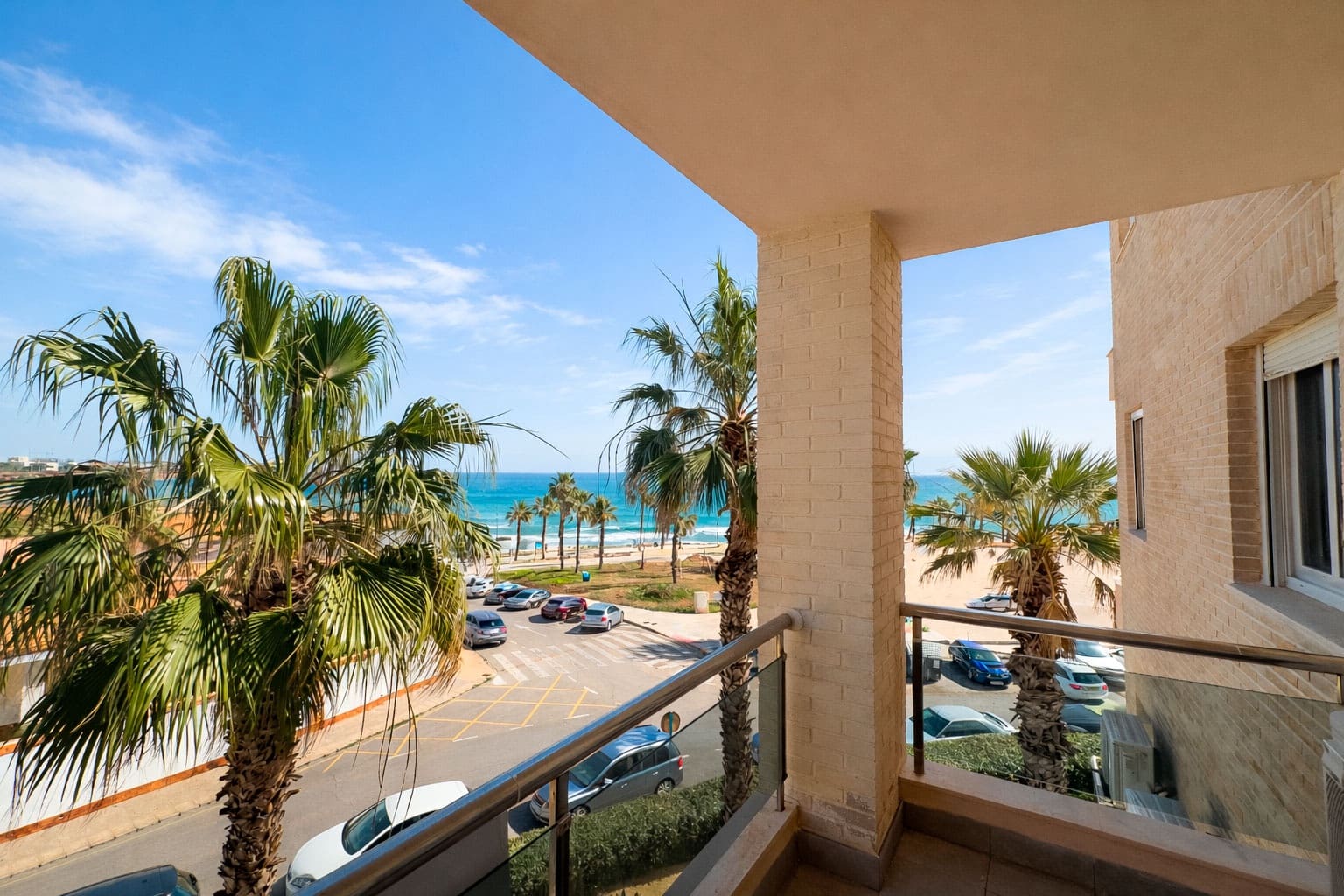 3 Zimmer Apartment zu verkaufen in Playa Flamenca mit Pool - 328.000 € (Ref: 9678225)