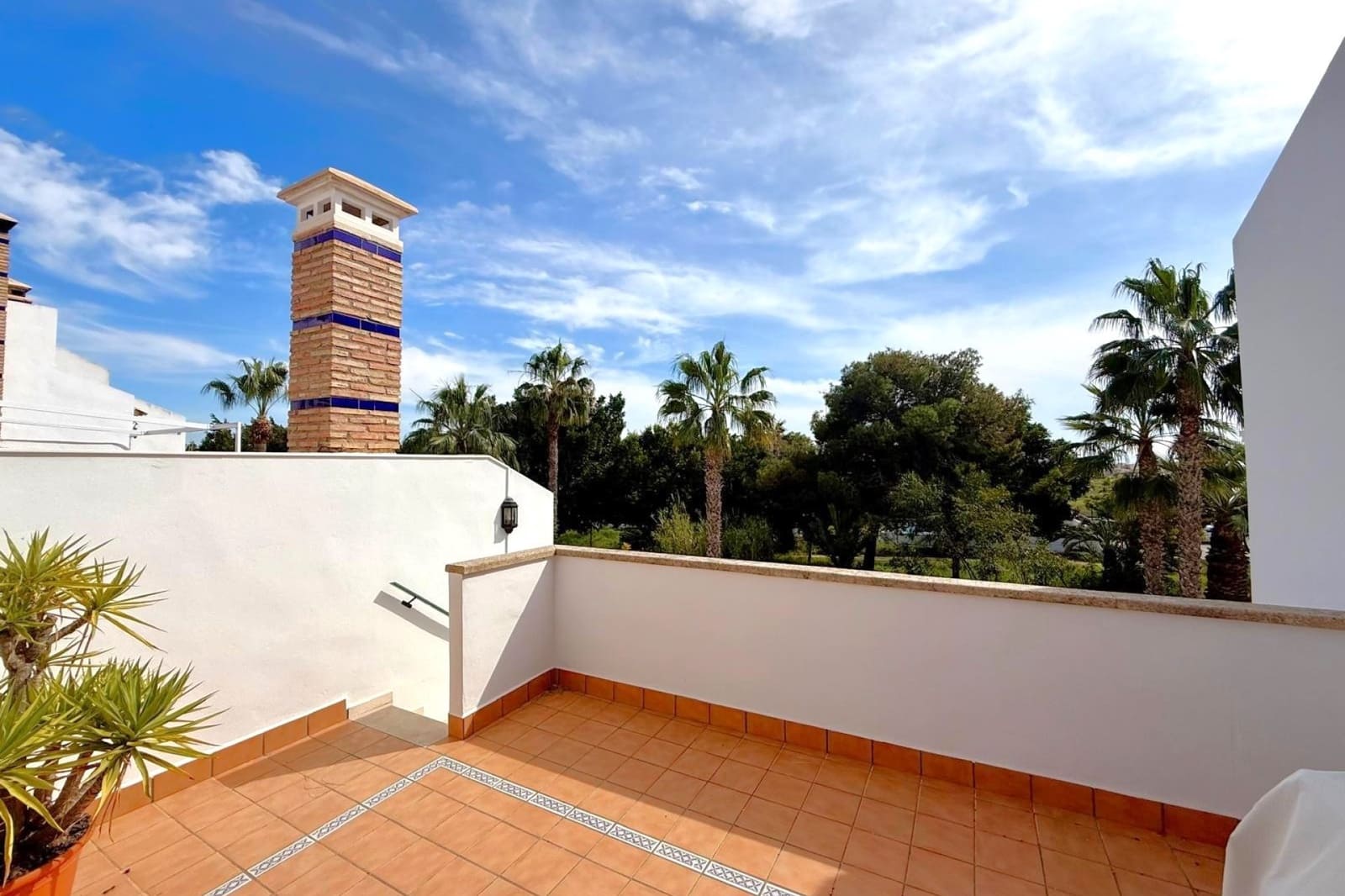 3 slaapkamer Huis te koop in Villamartin met zwembad - € 275.000 (Ref: 9679236)